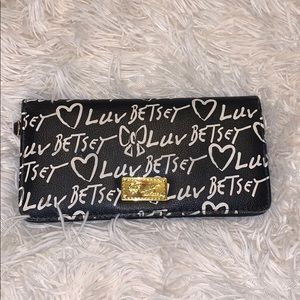 Betsey Johnson wallet